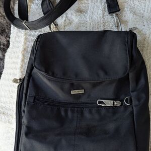 Travelon Anti-Theft Classic Small Convertible Backpack